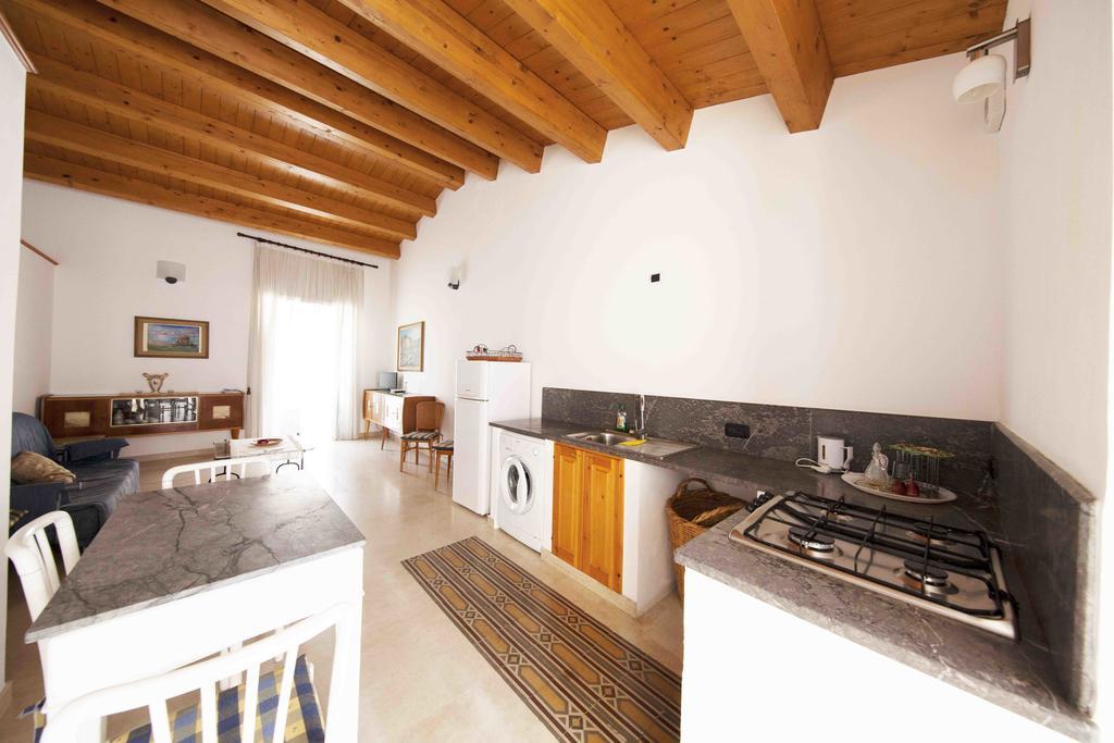 Gioeni Apartment Чефалу Екстер'єр фото